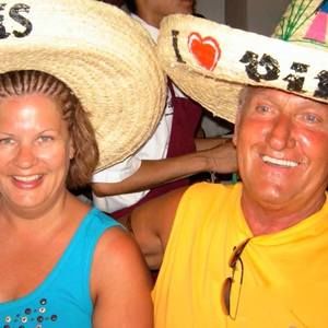 Meet your Posher, Debbee